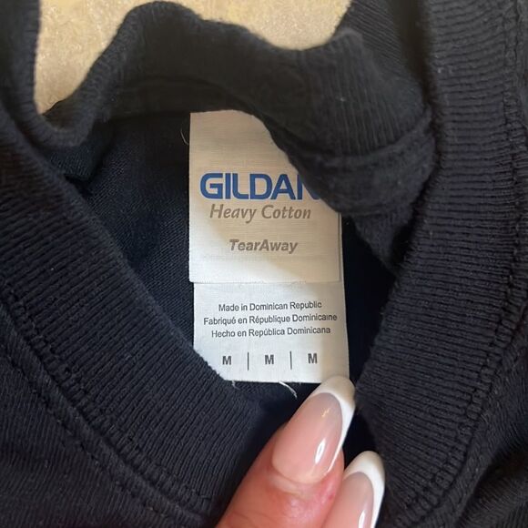 💕Skull Tee💕  - Picture 2 of 3